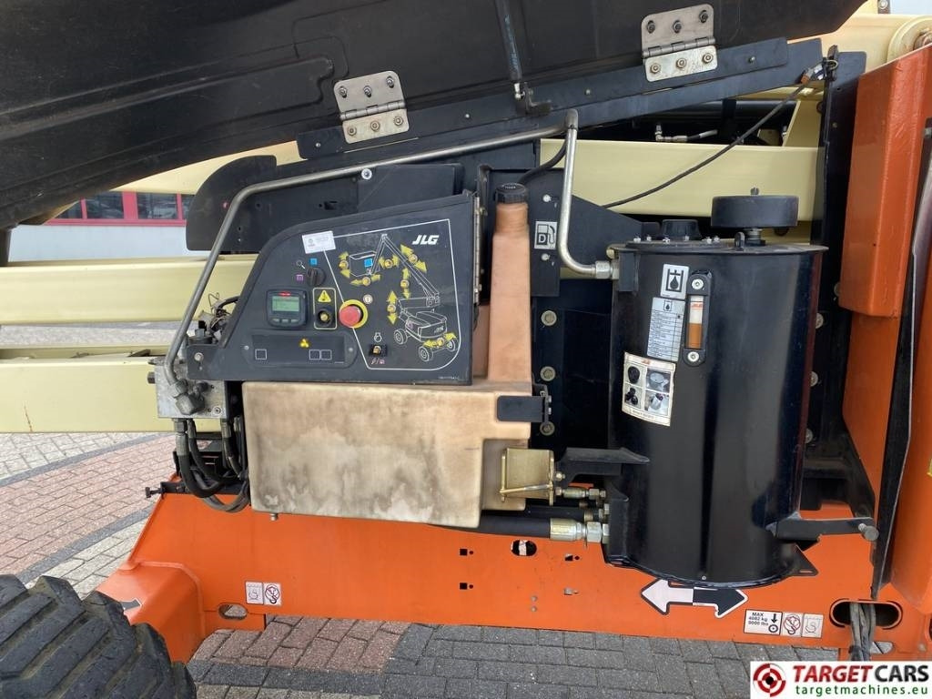Kĺbová pracovná plošina JLG 520AJ Articulated 4x4 Diesel Boom Work Lift 1800cm: obrázok 12