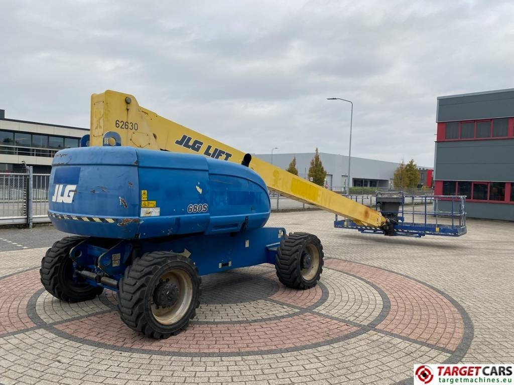 JLG 680S Telescopic 4x4 Diesel Boom Work Lift 2273cm - Teleskopická plošina: obrázok 3 JLG 680S Telescopic 4x4 Diesel Boom Work Lift 2273cm - Teleskopická plošina: obrázok 3
