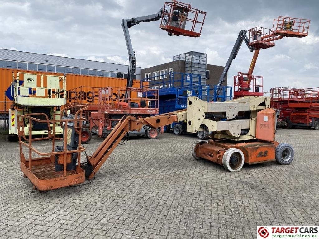 JLG E400AJPN Electric Articulated Boom Lift DEFECT - Kĺbová pracovná plošina: obrázok 1 JLG E400AJPN Electric Articulated Boom Lift DEFECT - Kĺbová pracovná plošina: obrázok 1