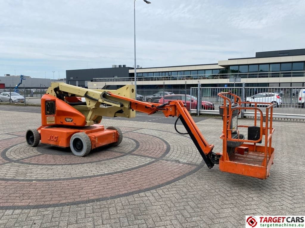 JLG E400AJPN Jib Plus Articulated Boom Lift 1419cm - Kĺbová pracovná plošina: obrázok 2 JLG E400AJPN Jib Plus Articulated Boom Lift 1419cm - Kĺbová pracovná plošina: obrázok 2