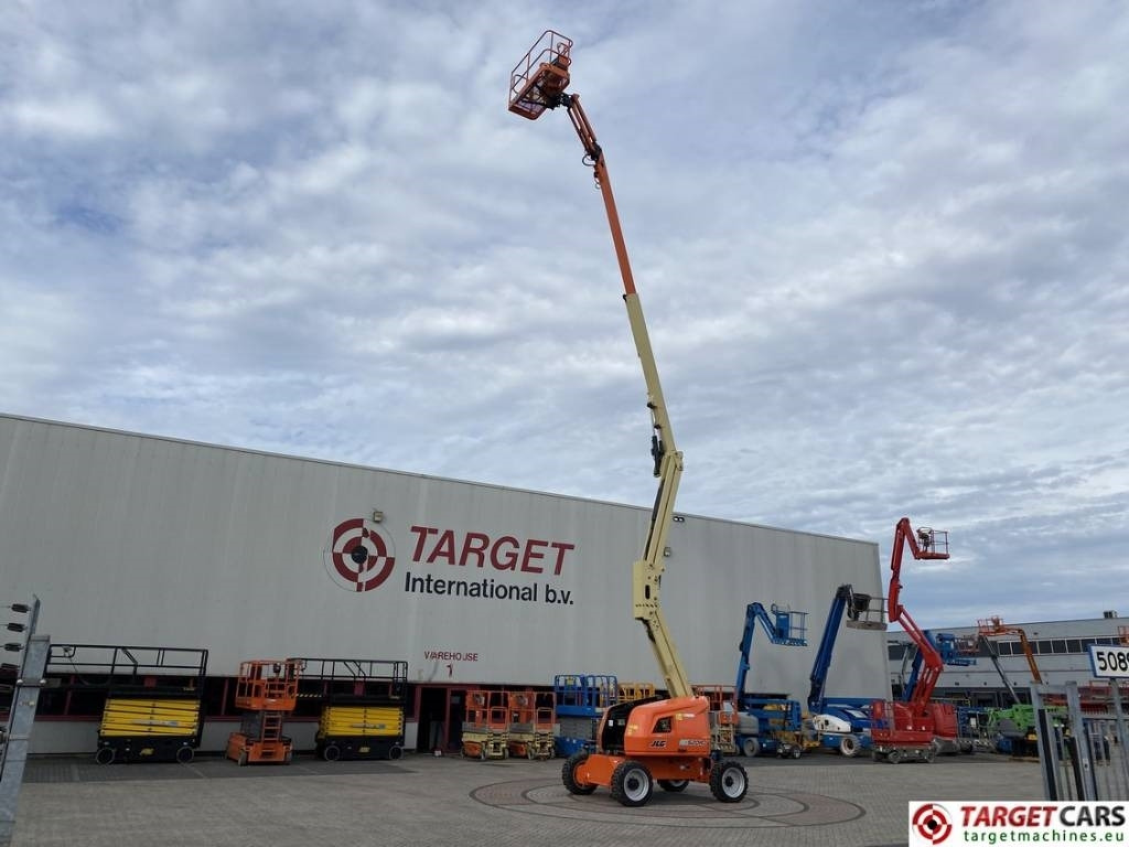JLG EC520AJ Electric Articulated Boom Work Lift 1800cm - Kĺbová pracovná plošina: obrázok 5 JLG EC520AJ Electric Articulated Boom Work Lift 1800cm - Kĺbová pracovná plošina: obrázok 5