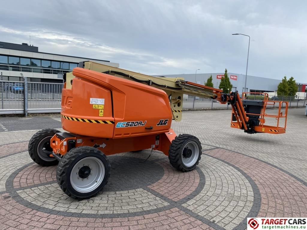 JLG EC520AJ Electric Articulated Boom Work Lift 1800cm - Kĺbová pracovná plošina: obrázok 3 JLG EC520AJ Electric Articulated Boom Work Lift 1800cm - Kĺbová pracovná plošina: obrázok 3