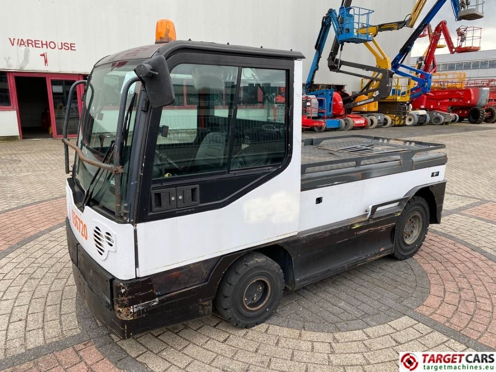 Linde P250 Tow Tug Truck Tractor Electric 80V Max 25T - Komunálny traktor: obrázok 1 Linde P250 Tow Tug Truck Tractor Electric 80V Max 25T - Komunálny traktor: obrázok 1