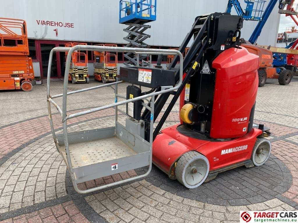 Manitou 100VJR Evolution Vertical Mast Work Lift 990cm - Stĺpová plošina: obrázok 1 Manitou 100VJR Evolution Vertical Mast Work Lift 990cm - Stĺpová plošina: obrázok 1