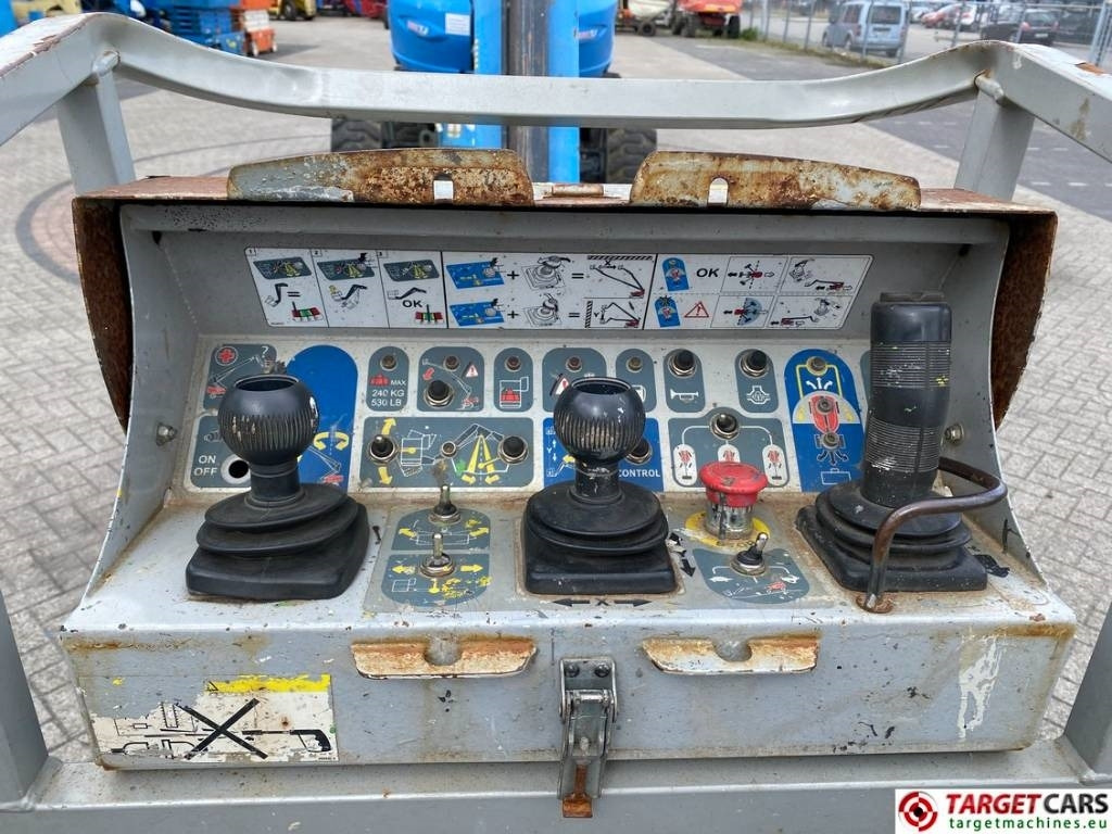 Teleskopická plošina Manitou 280TJ Telescopic 4x4x4 Diesel Boom WorkLift 2775cm: obrázok 9 Teleskopická plošina Manitou 280TJ Telescopic 4x4x4 Diesel Boom WorkLift 2775cm: obrázok 9