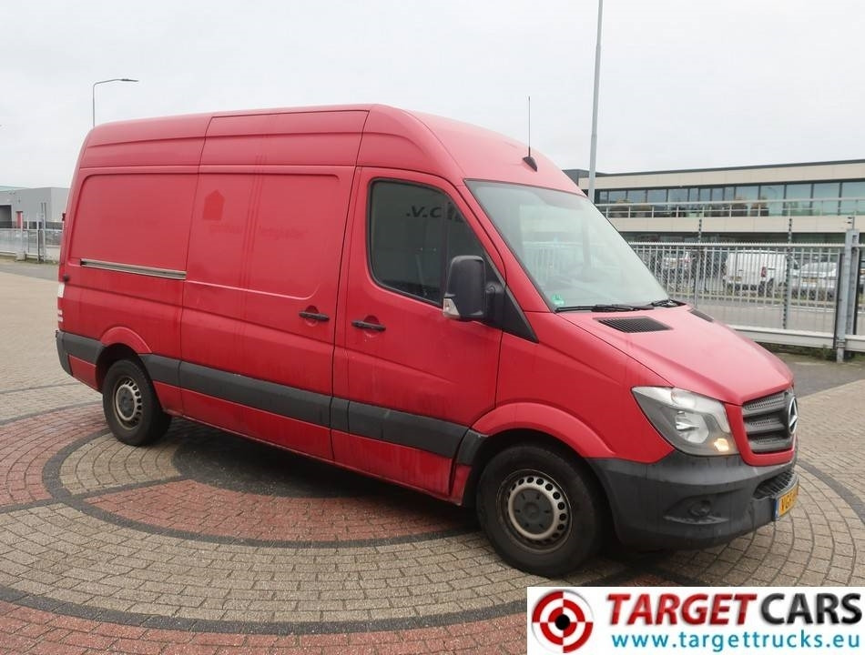Mercedes-Benz 319CDI Sprinter L2H2 190HP Euro6 Trailer Hook 3.5T - Furgon: obrázok 2 Mercedes-Benz 319CDI Sprinter L2H2 190HP Euro6 Trailer Hook 3.5T - Furgon: obrázok 2