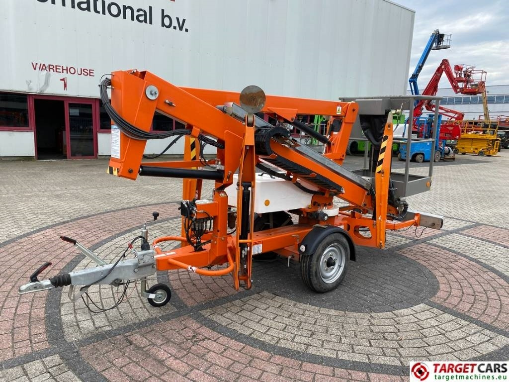 Niftylift 120TAC MK1C Tow Electric Boom Work Lift 1220cm - Prívesná plošina: obrázok 1 Niftylift 120TAC MK1C Tow Electric Boom Work Lift 1220cm - Prívesná plošina: obrázok 1