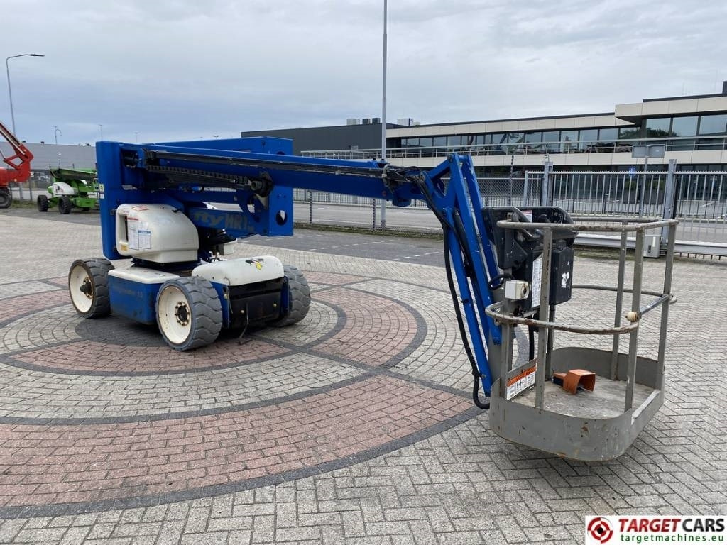 Niftylift HR15NDE HyBrid Articulated Boom Work Lift 1550cm - Kĺbová pracovná plošina: obrázok 2 Niftylift HR15NDE HyBrid Articulated Boom Work Lift 1550cm - Kĺbová pracovná plošina: obrázok 2
