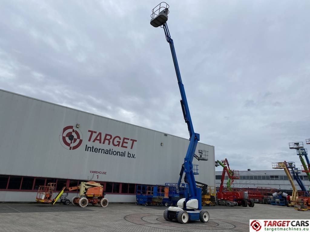Niftylift HR15NDE HyBrid Articulated Boom Work Lift 1550cm - Kĺbová pracovná plošina: obrázok 5 Niftylift HR15NDE HyBrid Articulated Boom Work Lift 1550cm - Kĺbová pracovná plošina: obrázok 5