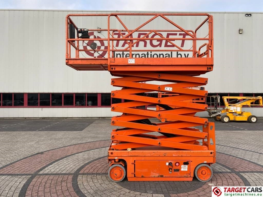 PB Lifttechnik S140-12EC Electric Scissor Work Lift 1380cm - Samohybná plošiny: obrázok 5 PB Lifttechnik S140-12EC Electric Scissor Work Lift 1380cm - Samohybná plošiny: obrázok 5