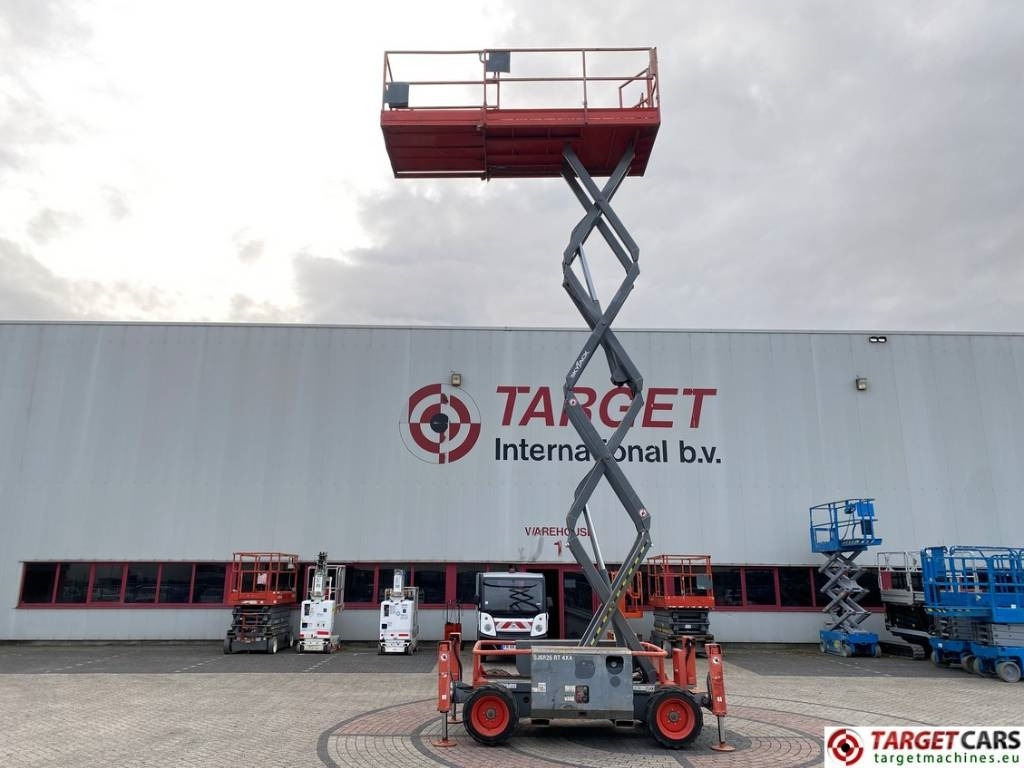 Leasing SkyJack SJ6826 RT Diesel 4x4 Scissor Work Lift 992cm SkyJack SJ6826 RT Diesel 4x4 Scissor Work Lift 992cm: obrázok 19 Leasing SkyJack SJ6826 RT Diesel 4x4 Scissor Work Lift 992cm SkyJack SJ6826 RT Diesel 4x4 Scissor Work Lift 992cm: obrázok 19