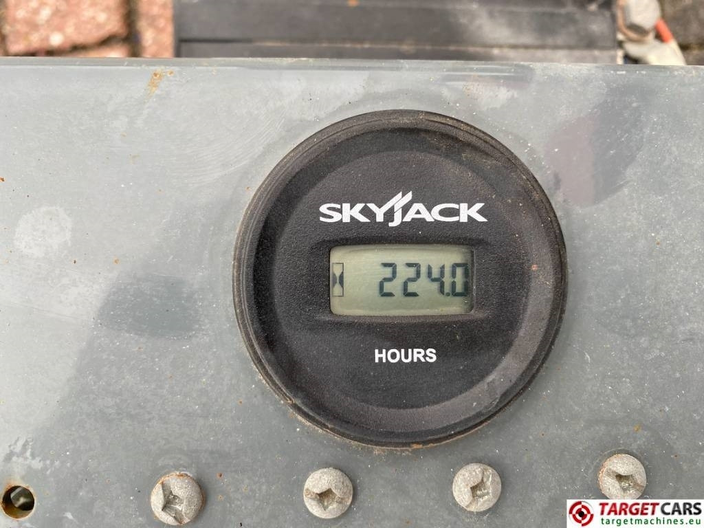 Samohybná plošiny SkyJack SJIII-4632 Electric 4632 Scissor Work Lift 1170cm: obrázok 18