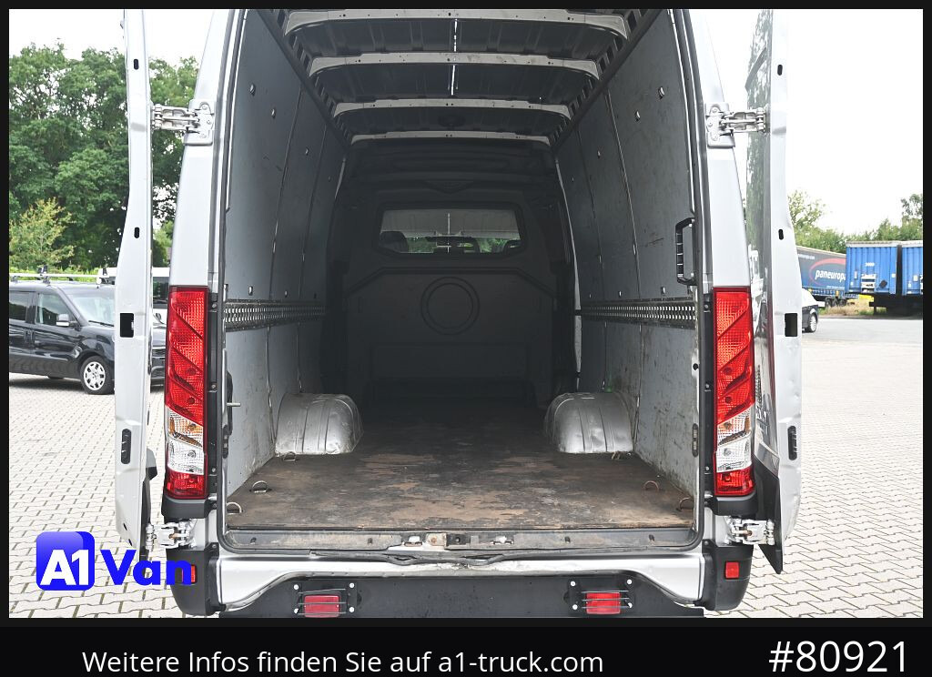 IVECO Daily 70C18 A8V Kasten, Mixto, AHK, Klima - Furgon: obrázok 2 IVECO Daily 70C18 A8V Kasten, Mixto, AHK, Klima - Furgon: obrázok 2
