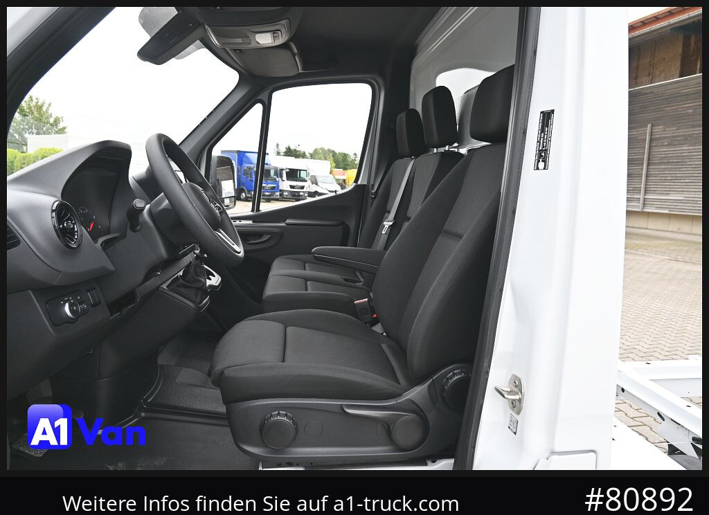 MERCEDES-BENZ Sprinter 317 CDI Fahrgestell, NEU, Klima, Tempomat, 3-Sitzer - Podvozek s kabinou: obrázok 2 MERCEDES-BENZ Sprinter 317 CDI Fahrgestell, NEU, Klima, Tempomat, 3-Sitzer - Podvozek s kabinou: obrázok 2