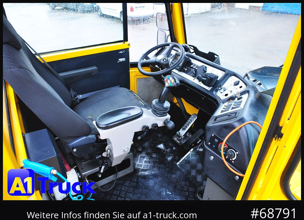 TERBERG Terberg BC 182 Umsetzer, Wiesel, Kamag - Terminálový ťahač: obrázok 5 TERBERG Terberg BC 182 Umsetzer, Wiesel, Kamag - Terminálový ťahač: obrázok 5