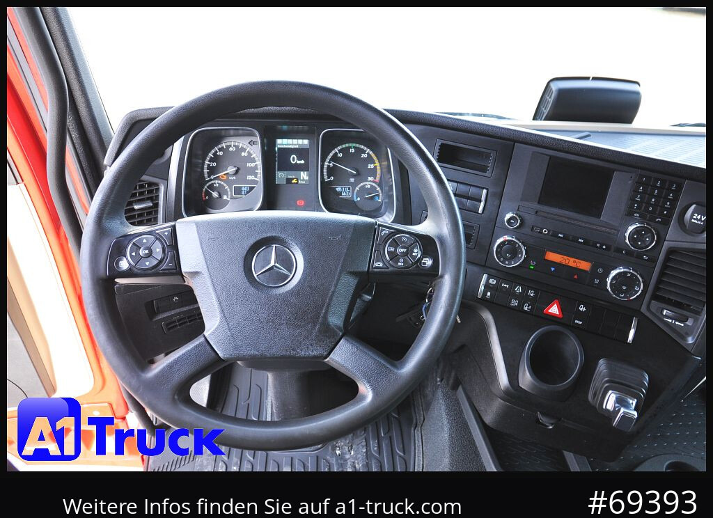 MERCEDES-BENZ Actros 1832, Lowliner, 1 Vorbesitzer - Ťahač: obrázok 4 MERCEDES-BENZ Actros 1832, Lowliner, 1 Vorbesitzer - Ťahač: obrázok 4