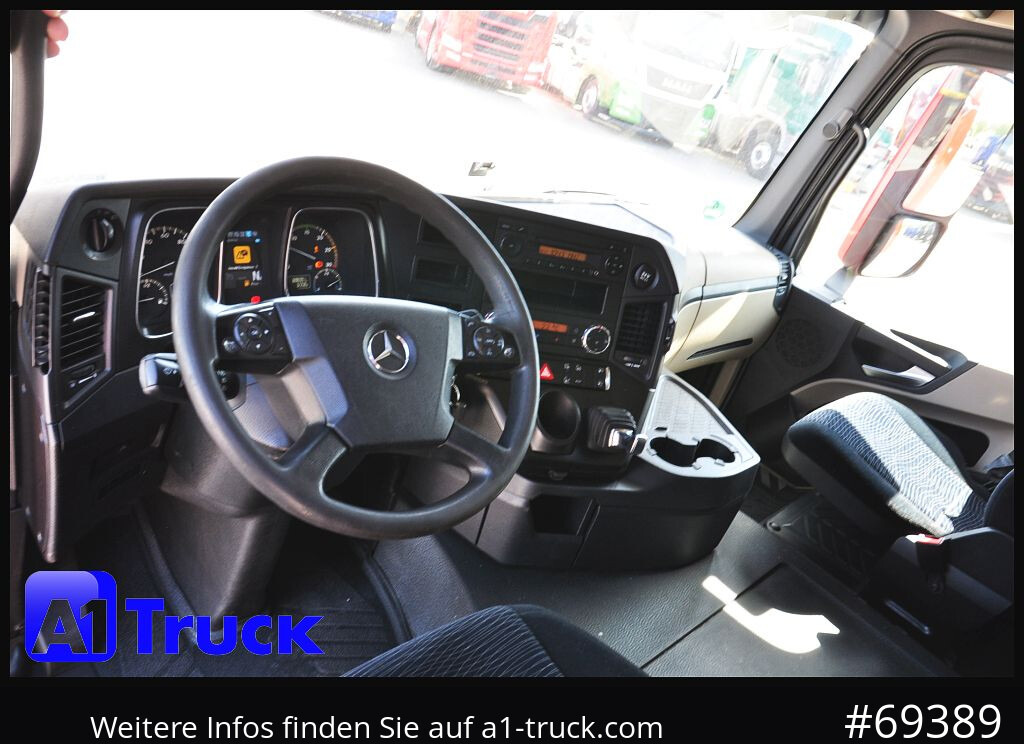 MERCEDES-BENZ Actros 1832, Lowliner, 1 Vorbesitzer - Ťahač: obrázok 4 MERCEDES-BENZ Actros 1832, Lowliner, 1 Vorbesitzer - Ťahač: obrázok 4