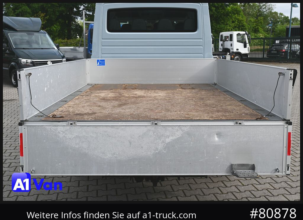 VOLKSWAGEN Crafter 35 Pritsche Doka, AHK, 7-Sitzer - Dodávka valník, Dodávkа s dvojitou kabínou: obrázok 2 VOLKSWAGEN Crafter 35 Pritsche Doka, AHK, 7-Sitzer - Dodávka valník, Dodávkа s dvojitou kabínou: obrázok 2