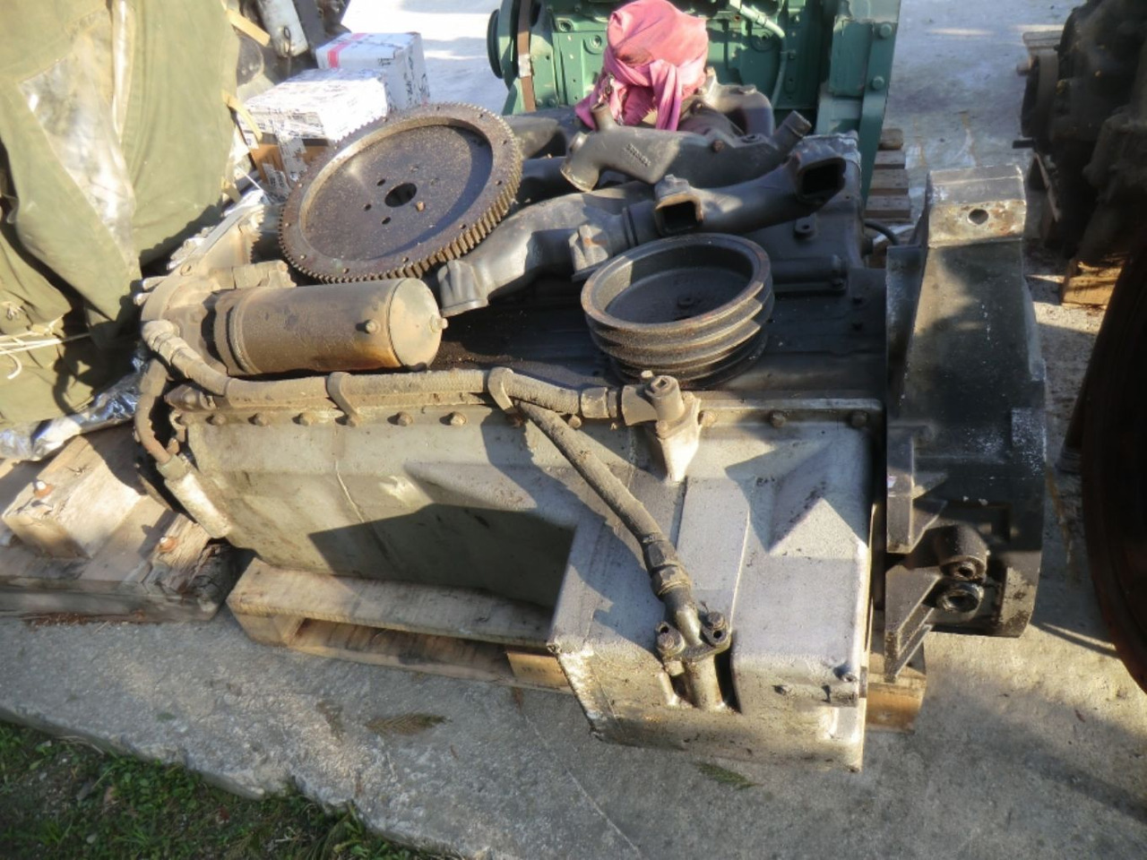 CUMMINS NHG-250 MOTORE USATO, IN SMONTAGGIO - Motor pre Stavebné stroje: obrázok 2 CUMMINS NHG-250 MOTORE USATO, IN SMONTAGGIO - Motor pre Stavebné stroje: obrázok 2