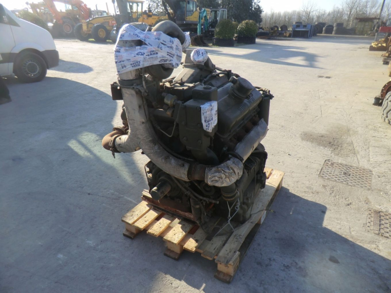 DETROIT DIESEL 8V53 MOTORE MARINO USATO COMPLETO DI TURBO E MOTORINO DI AVVIAMENTO. - Motor pre Stavebné stroje: obrázok 1 DETROIT DIESEL 8V53 MOTORE MARINO USATO COMPLETO DI TURBO E MOTORINO DI AVVIAMENTO. - Motor pre Stavebné stroje: obrázok 1