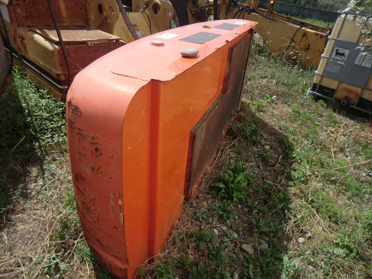 HITACHI ZX240 BAS CONTRAPPESO - Protizávažie pre Stavebné stroje: obrázok 1 HITACHI ZX240 BAS CONTRAPPESO - Protizávažie pre Stavebné stroje: obrázok 1