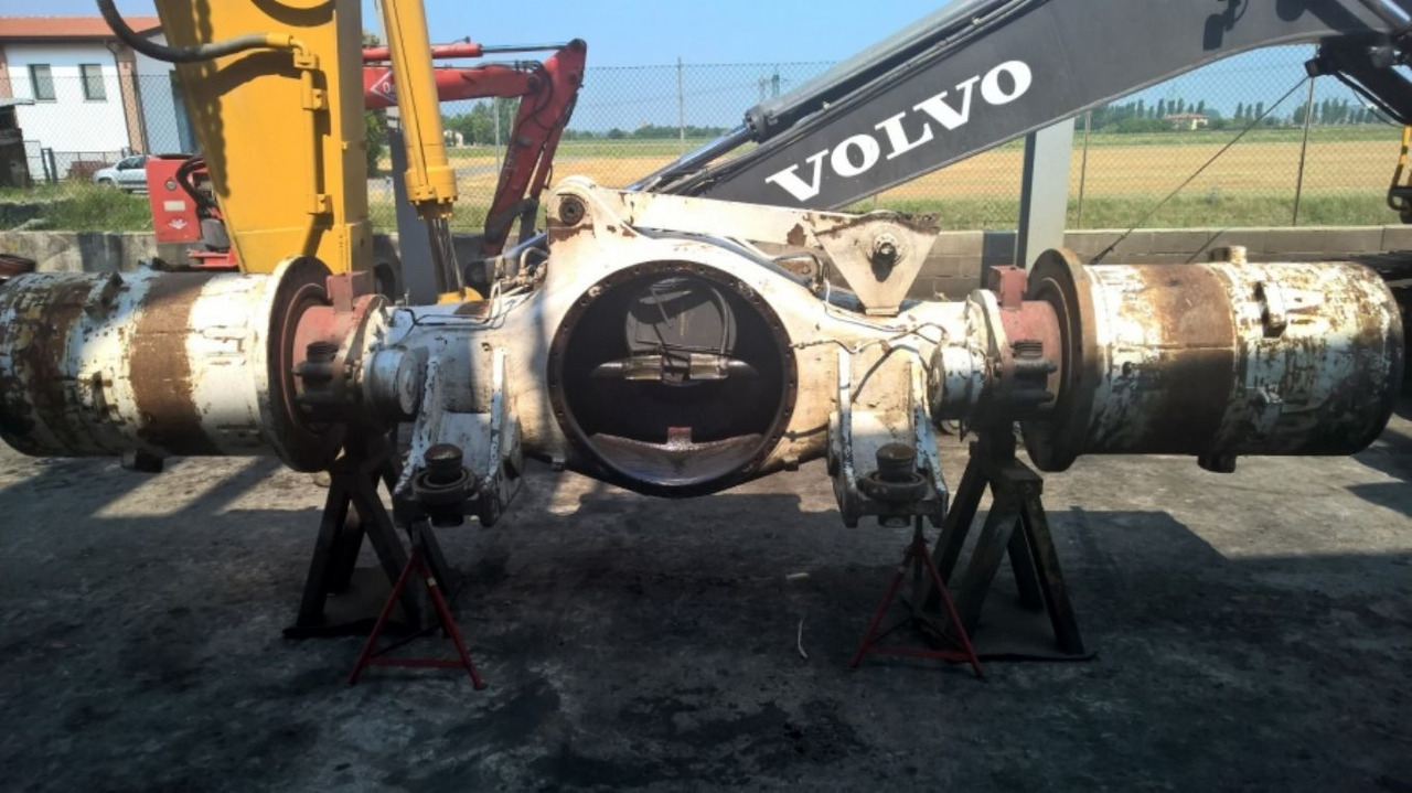 PERLINI DP655 ASSALE COMPLETO DI RIDUTTORI - Transmisie pre Stavebné stroje: obrázok 1 PERLINI DP655 ASSALE COMPLETO DI RIDUTTORI - Transmisie pre Stavebné stroje: obrázok 1