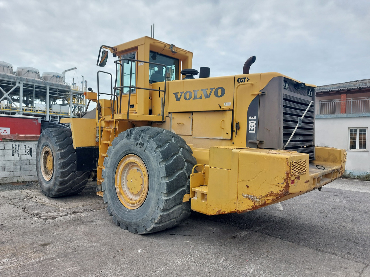 VOLVO L330E HDBH - Kolesový nakladač: obrázok 5 VOLVO L330E HDBH - Kolesový nakladač: obrázok 5