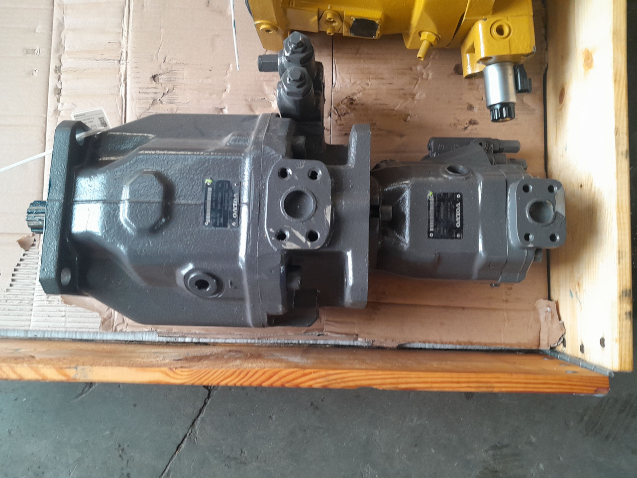 VOLVO L330E POMPE IDRAULICHE REVISIONATE - Hydraulické čerpadlo pre Stavebné stroje: obrázok 2 VOLVO L330E POMPE IDRAULICHE REVISIONATE - Hydraulické čerpadlo pre Stavebné stroje: obrázok 2