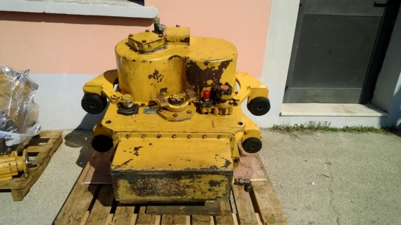 VOLVO L330E Trasmissione revisionata. - Prevodovka pre Stavebné stroje: obrázok 1 VOLVO L330E Trasmissione revisionata. - Prevodovka pre Stavebné stroje: obrázok 1