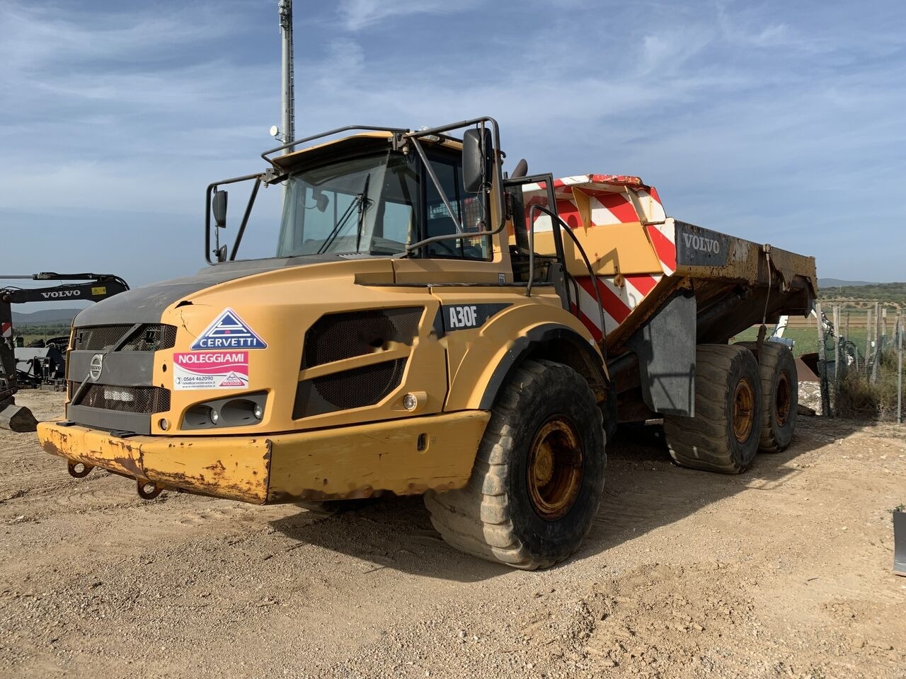 Volvo A30F - Ťahačový kĺbový damper: obrázok 2 Volvo A30F - Ťahačový kĺbový damper: obrázok 2