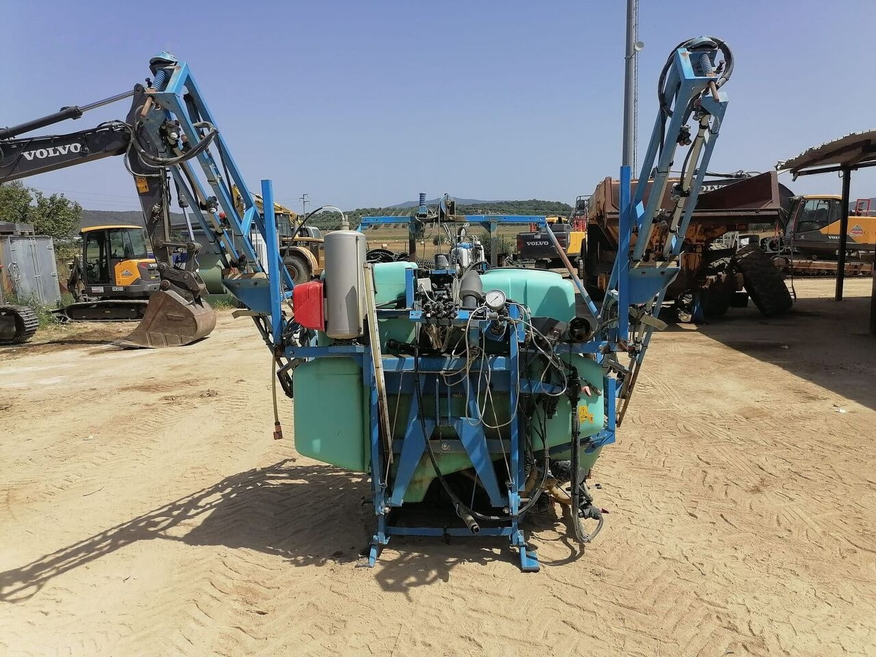 Berthoud MACK10 - Postrekovač za traktor: obrázok 2 Berthoud MACK10 - Postrekovač za traktor: obrázok 2