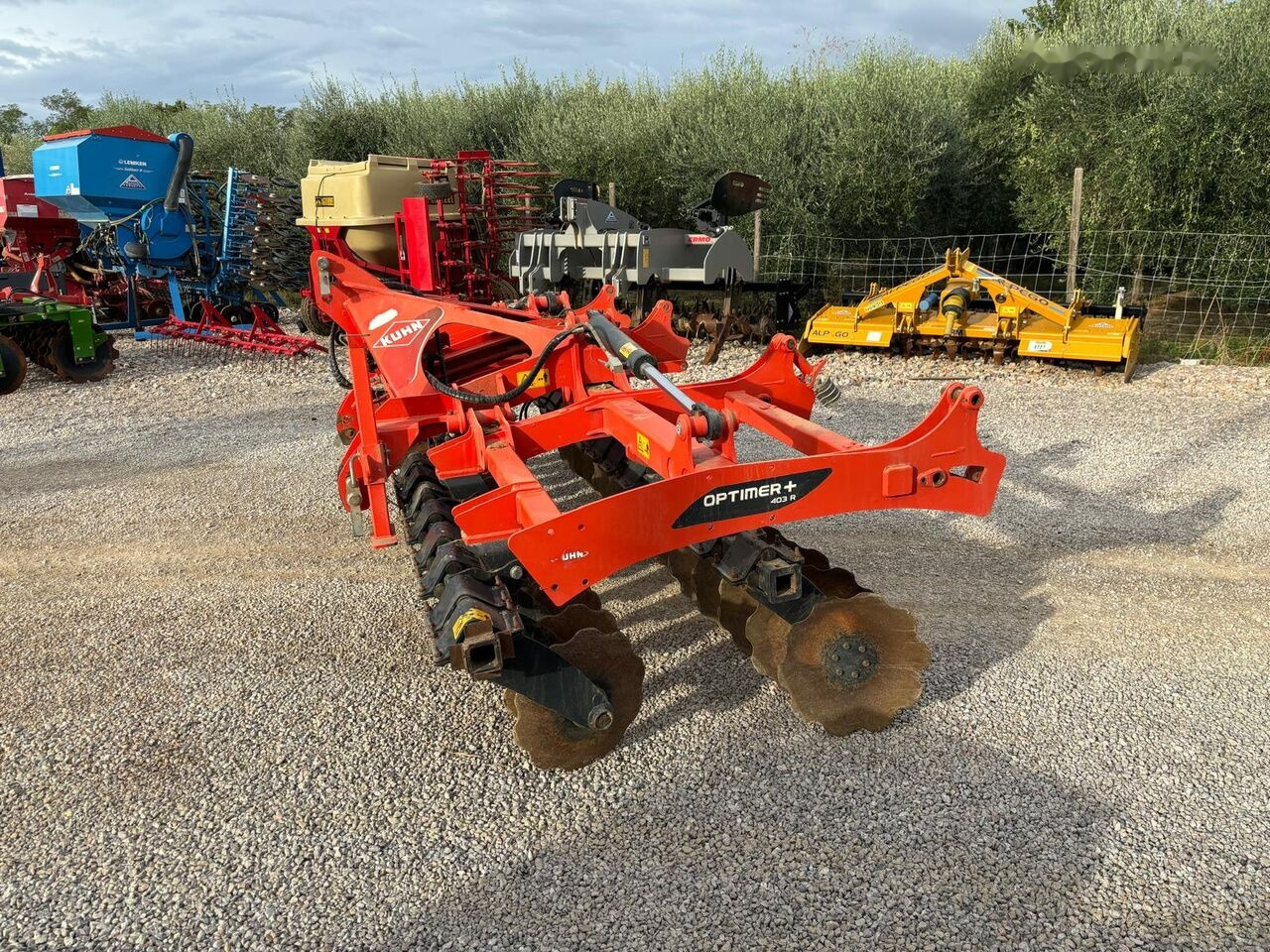 Kuhn OPTIMER +403R - Diskový pluh: obrázok 5 Kuhn OPTIMER +403R - Diskový pluh: obrázok 5