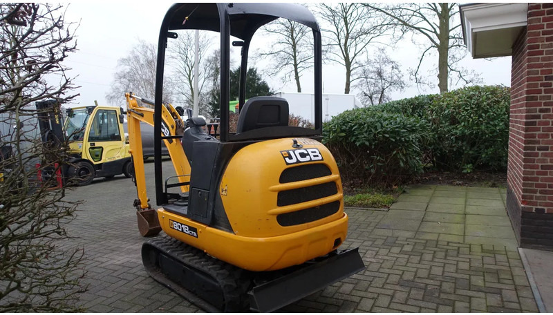 JCB 8018 CTS - Mini žeriav: obrázok 4 JCB 8018 CTS - Mini žeriav: obrázok 4