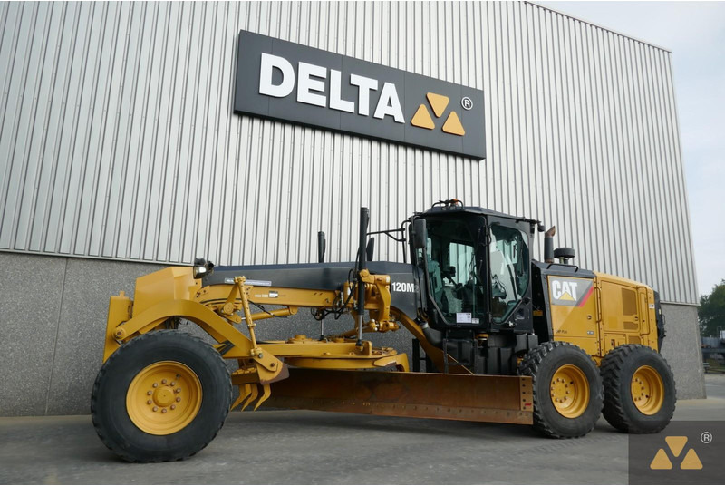 Caterpillar 120M2 - Zrovnávač: obrázok 4 Caterpillar 120M2 - Zrovnávač: obrázok 4