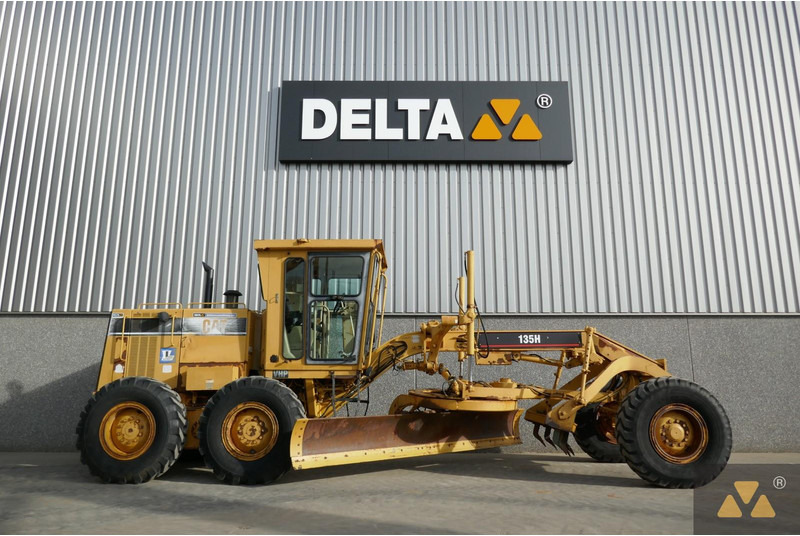 Caterpillar 135H - Zrovnávač: obrázok 2 Caterpillar 135H - Zrovnávač: obrázok 2