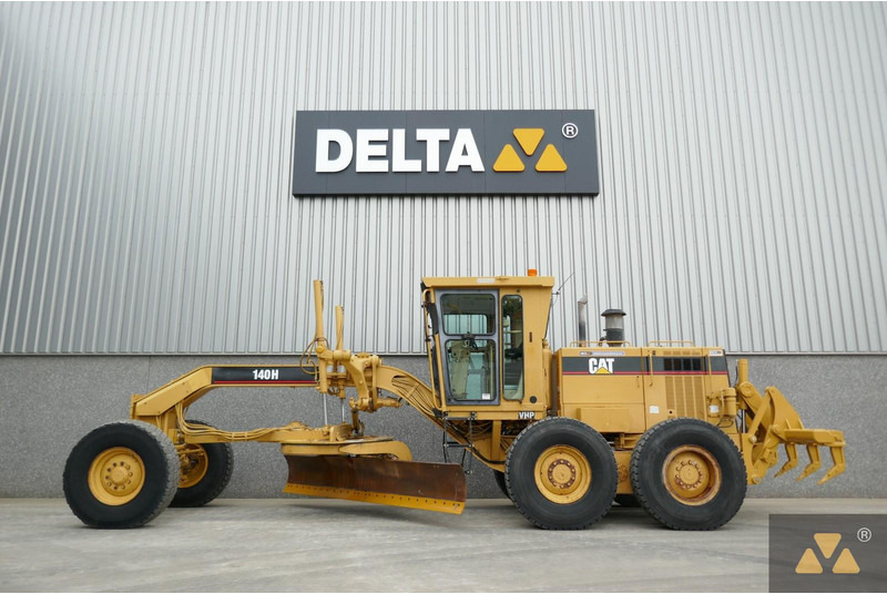 Zrovnávač Caterpillar 140H: obrázok 1