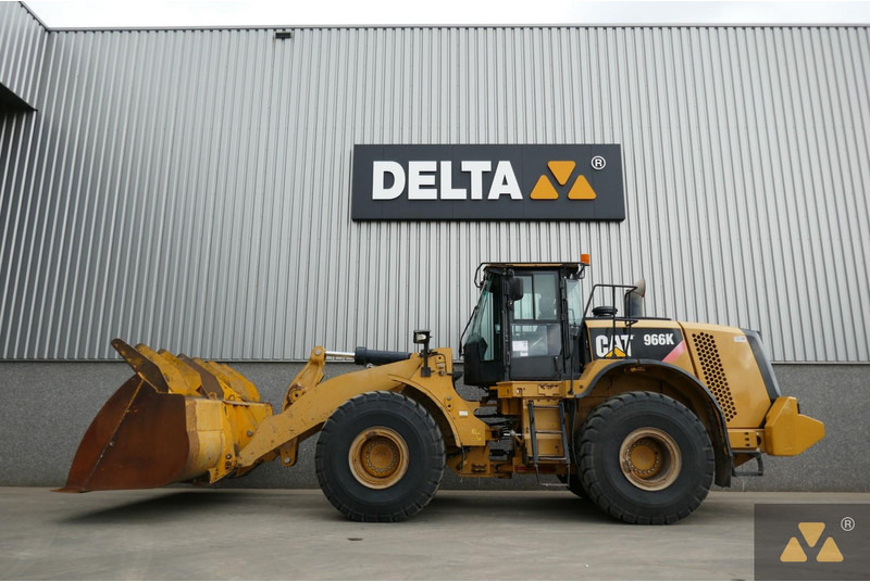 Caterpillar 966K - Kolesový nakladač: obrázok 1 Caterpillar 966K - Kolesový nakladač: obrázok 1
