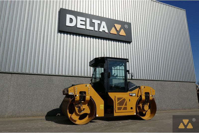 Caterpillar CB10 - Valec: obrázok 5 Caterpillar CB10 - Valec: obrázok 5