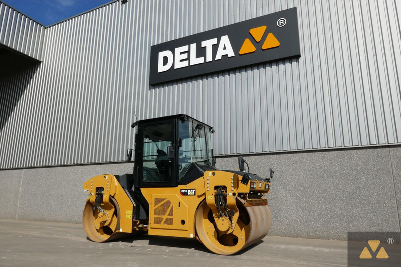 Caterpillar CB10 - Valec: obrázok 3 Caterpillar CB10 - Valec: obrázok 3