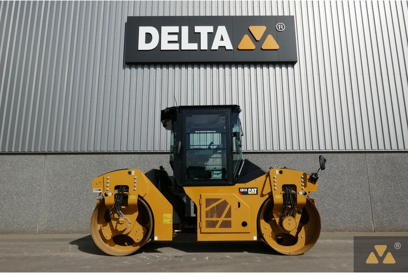 Caterpillar CB10 - Valec: obrázok 2 Caterpillar CB10 - Valec: obrázok 2