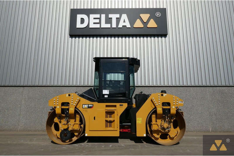 Caterpillar CB13 - Valec: obrázok 1 Caterpillar CB13 - Valec: obrázok 1