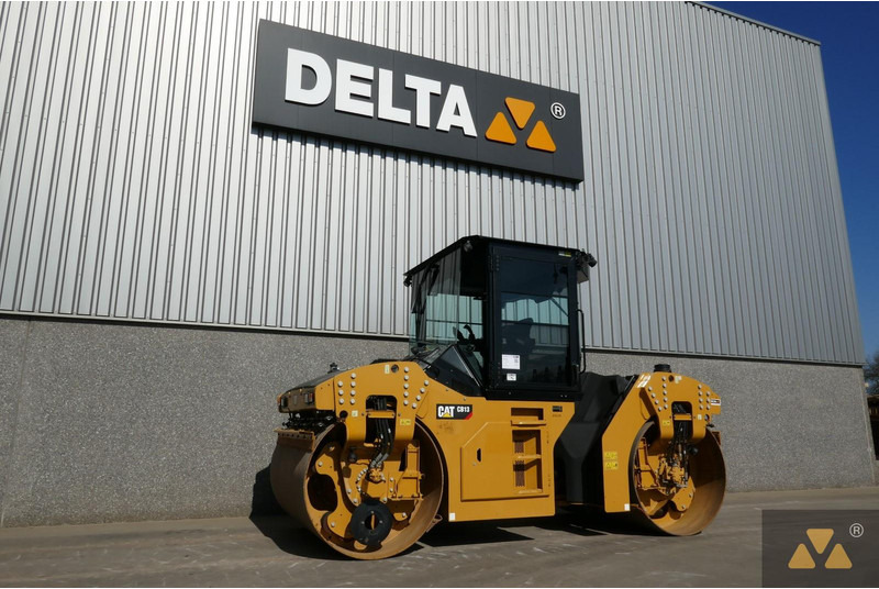 Caterpillar CB13 - Valec: obrázok 4 Caterpillar CB13 - Valec: obrázok 4