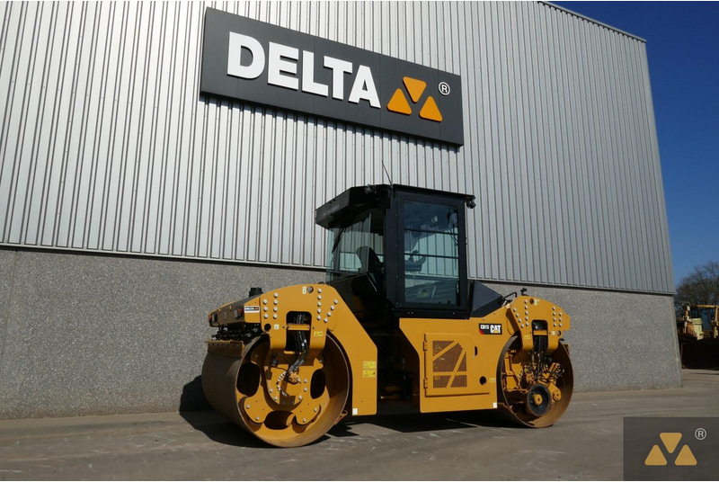 Caterpillar CB13 - Valec: obrázok 5 Caterpillar CB13 - Valec: obrázok 5