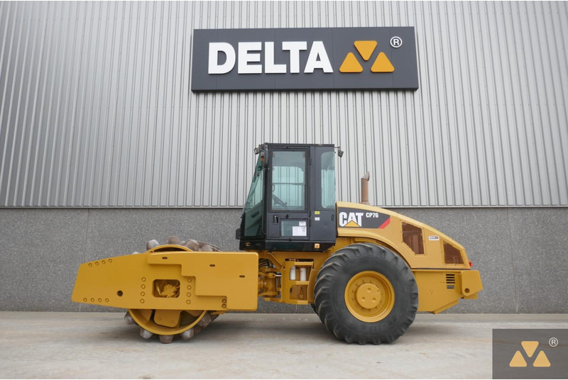 Caterpillar CP76 - Valec: obrázok 1 Caterpillar CP76 - Valec: obrázok 1