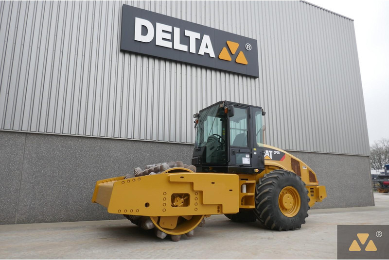 Caterpillar CP76 - Valec: obrázok 4 Caterpillar CP76 - Valec: obrázok 4