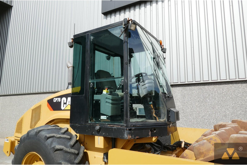 Valec Caterpillar CP76: obrázok 10