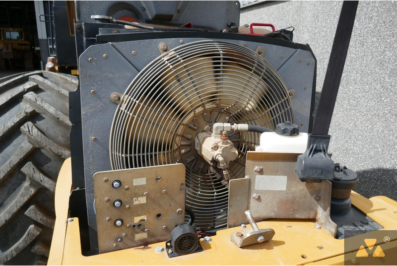 Valec Caterpillar CP76: obrázok 14