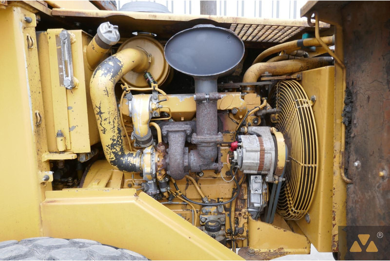 Valec Caterpillar CS433C: obrázok 12