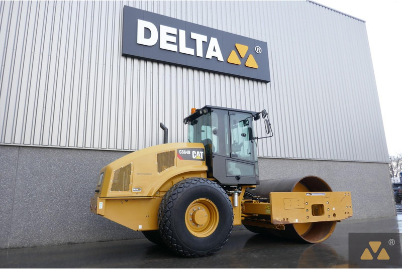 Caterpillar CS64B - Valec: obrázok 5 Caterpillar CS64B - Valec: obrázok 5