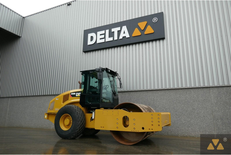 Caterpillar CS68B - Valec: obrázok 3 Caterpillar CS68B - Valec: obrázok 3